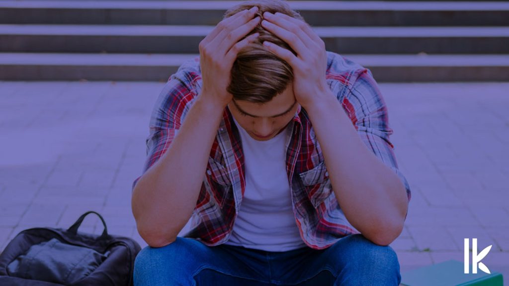 Découvrez comment l'analyse des données révolutionne la prévention de l'échec scolaire en identifiant et en intervenant précocement chez les étudiants à risque. Cet article explore les méthodes innovantes utilisées par les établissements scolaires pour...